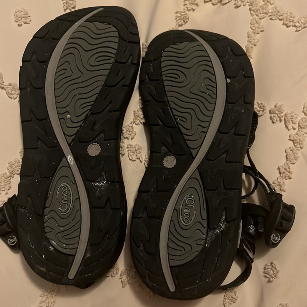 Chacos - Picture 2 of 4